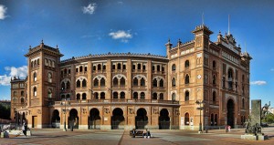 800px-Plaza_de_Toros_de_Las_Ventas_(Madrid)_03